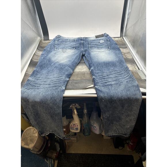 SWITCH Remarkable Slim Taper Fit Men's 42x34 Distressed Rips/ Paint Jeans. {TT}. - Picture 14 of 16
